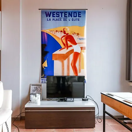 Huswell - Spacious Vacation For 12 Guests In Westende *