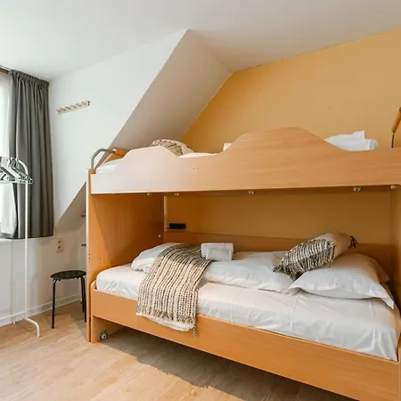 Huswell - Spacious Vacation For 12 Guests In Westende